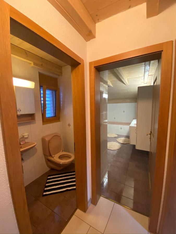 Haus Wiggis Apartment Netstal Exterior photo