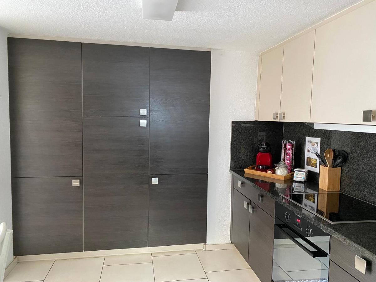 Haus Wiggis Apartment Netstal Exterior photo